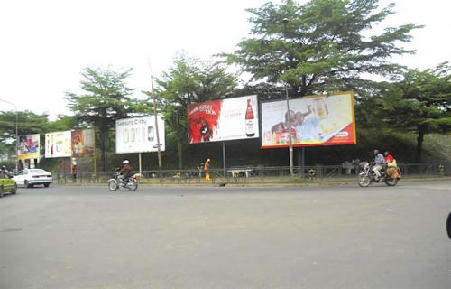 A Douala, il paraît que des régisseurs procèdent aux affichages publicitaires sans accréditation