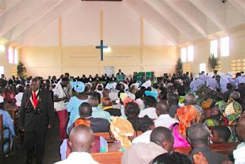 Est-il vrai que les pasteurs Sawa ont décidé de quitter l’Eglise évangélique du Cameroun ?