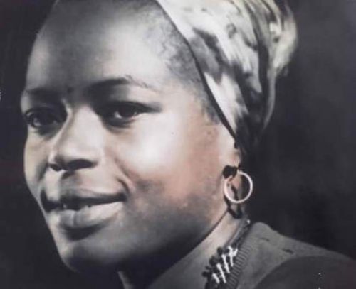 La mère de Chantal Ayissi serait la première miss Cameroun