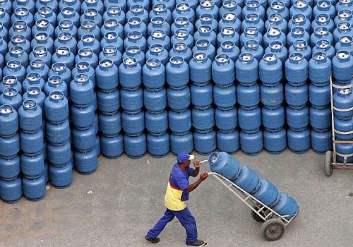 La loi camerounaise autorise-t-elle l&#039;interchangeabilité les bouteilles de gaz entre marketeurs?