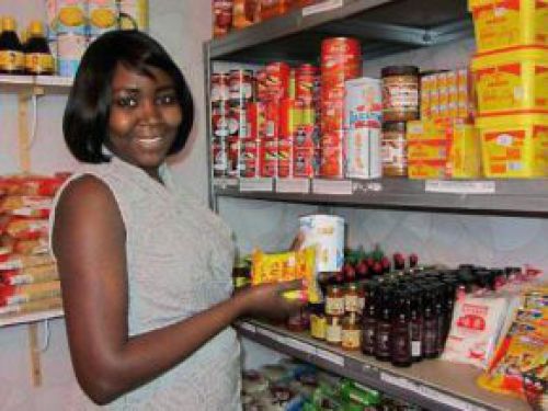 Cameroonian women do not contribute to household expenses