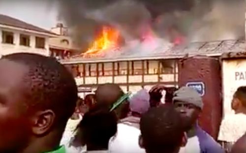 Has there been an arson at Sacré Cœur School in New-Bell?