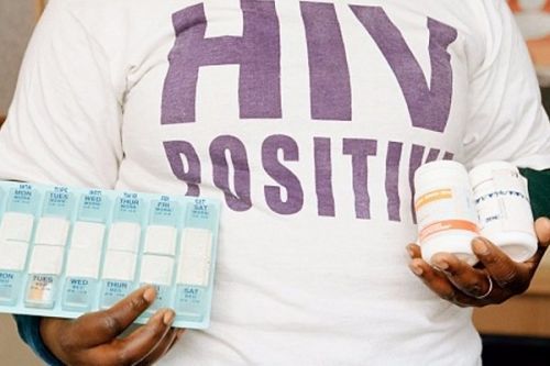 MINSANTE inaugurates VIHeillir to reduce the mortality of over-50 HIV patients