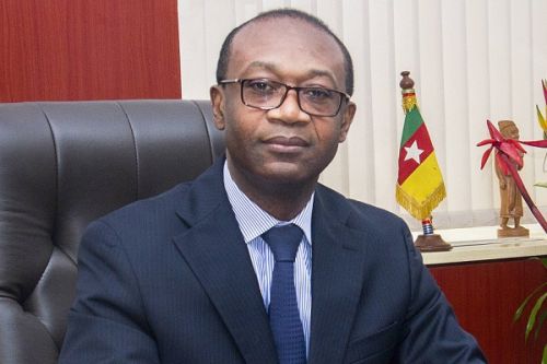 Entrepreneuriat coopératif : Achille Bassilekin III dénonce l&#039;Alliance des coopératives du Cameroun