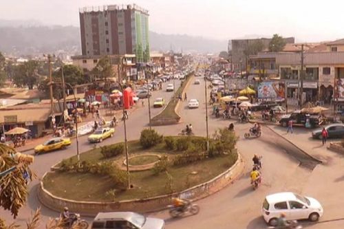 Crise anglophone : la circulation des motos interdite à Bamenda après l’assassinat d’un policier