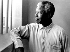 Is it true that Nelson Mandela never set foot in Cameroon?