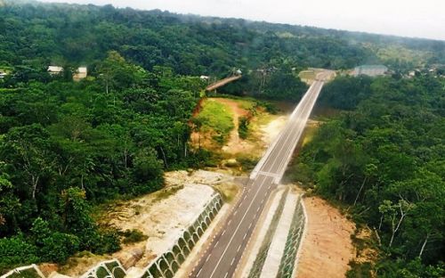 Sud-Ouest : le Cameroun et le Nigéria désormais reliés par un pont de 408 m