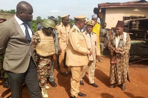 Kouoptamo : le sous-préfet recadre la culture du maïs en zone urbaine pour contrecarrer les attaques séparatistes
