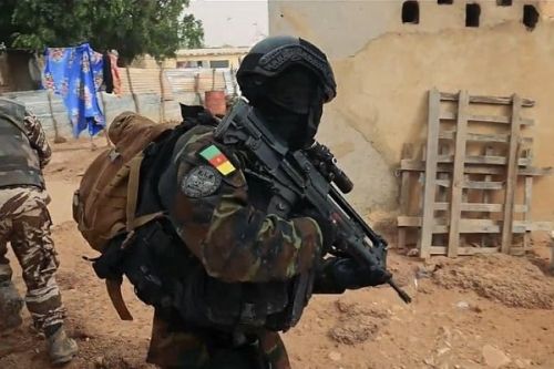 Crise anglophone : après l’attaque de Mautu, l’armée ouvre une enquête et la France condamne