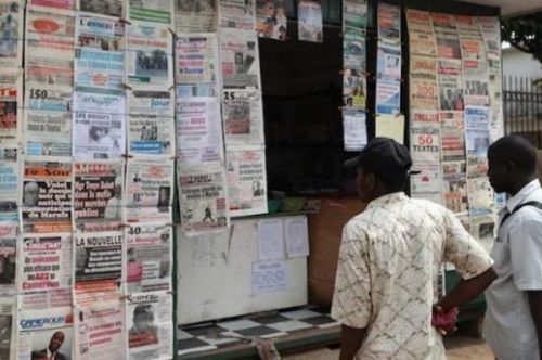 Aide publique à la presse privée : l’exigence du dépôt légal menace d’exclusion les journaux diffusant en ligne