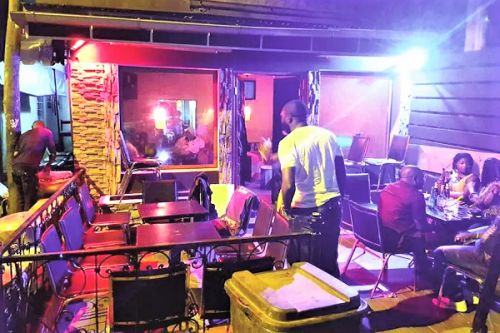 Yaoundé : le préfet menace de fermer définitivement les bars et discothèques trop bruyants