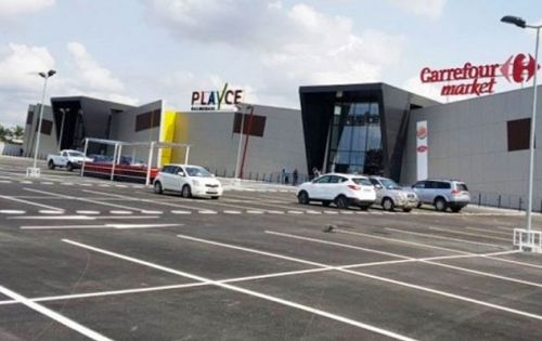 Le premier hypermarché du Cameroun ouvre ses portes à Yaoundé