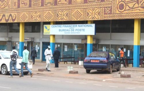 Non, Campost, l’opérateur postal public camerounais, n’organise aucun concours de recrutement le 27 octobre 2018