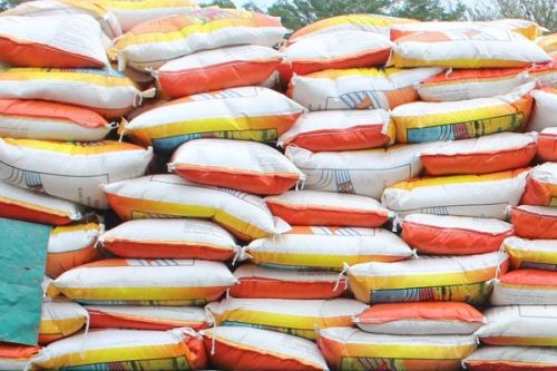 Risque de pénurie de riz : les importateurs s’inquiètent, le gouvernement rassure