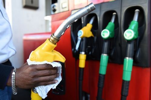 Demand for fuel from Chad pushes up prices of super gasoline in Kousseri