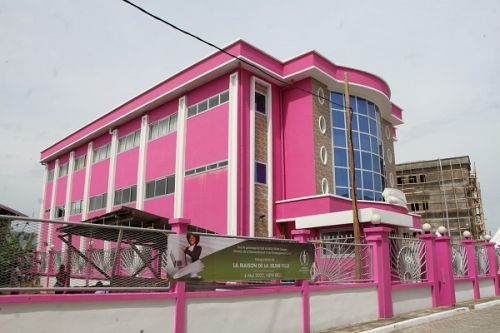 Douala 2e : la mairie investit 460 millions de FCFA dans un centre dédié aux jeunes filles désœuvrées