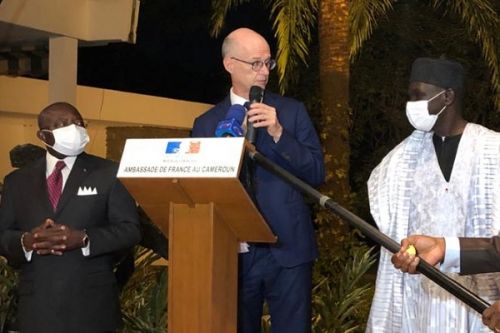 Décentralisation : sollicitée par le Cameroun pour accompagner le processus, la France dénonce « l’inertie »