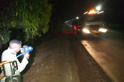 Douala-Yaoundé : plus de 2 400 infractions d’excès de vitesse relevées en quatre mois (Mintransports)
