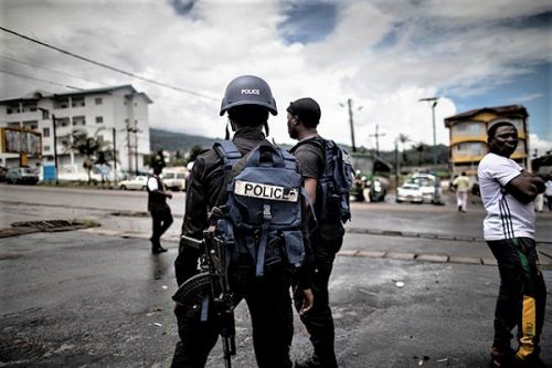 Crise anglophone : la police alerte sur des menaces d’attaques sur les villes de Bafoussam, Douala et Yaoundé