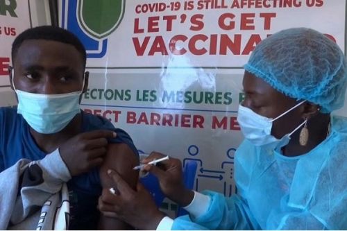 Covid-19: la CAN a boosté la couverture vaccinale, selon le ministre de la Santé publique