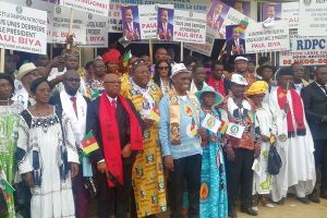 Monatélé: Eyebe Ayissi rassemble les partis politiques favorables à la candidature de Paul Biya en 2025