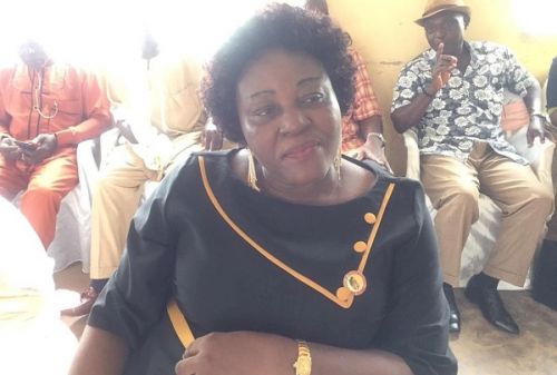 Sud-Ouest : une femme élue à la tête de la commune d’Ekondo Titi, trois mois après le meurtre de l’ex-maire