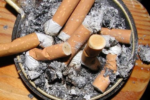 La législation contre le commerce illicite du tabac (41% du marché) en cours de renforcement