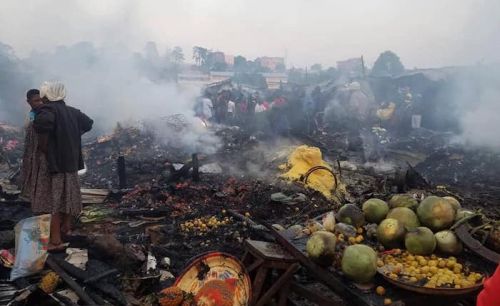 Oui, le marché de vivres de Bamenda a été dévasté par un incendie ce jeudi