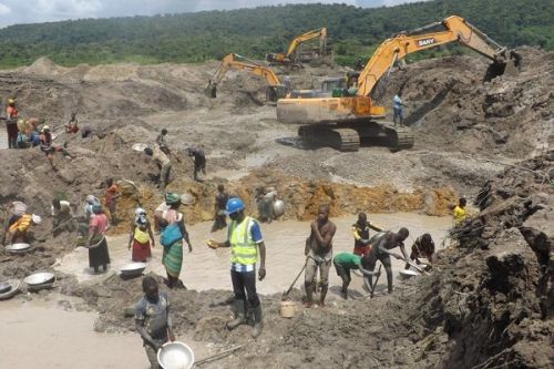 Mines: le Cameroun élabore un nouveau Code minier pour booster l’attractivité du secteur, 8 ans après le premier