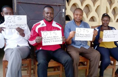 Éducation : le gouvernement tente d’endiguer une nouvelle grève des enseignants annoncée pour la rentrée