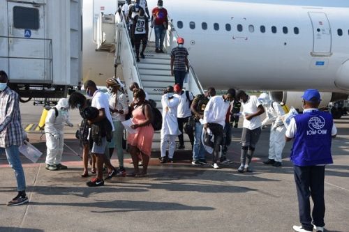 Diplomatie : l’État débloque 125 millions pour rapatrier plus de 600 Camerounais de la Guinée Équatoriale