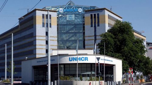 No, UNHCR is not hiring 1961 seasonal employees