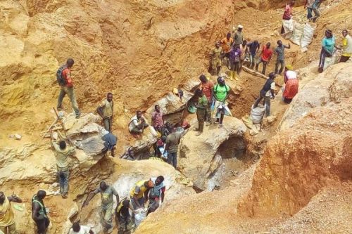 Exploitation minière : les accidents mortels poussent le Cameroun à interdire l’accès des enfants aux mines