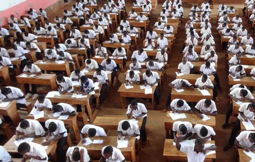 Oui, le calendrier des examens des enseignements secondaires au Cameroun, année 2018-2019, est disponible