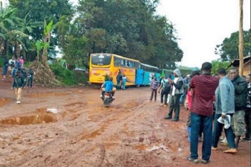 Route Bamenda-Babadjou : le Premier ministre promet la reprise des travaux avant la fin du mois d’octobre