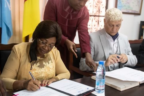 Le Cameroun et le HCR signent un accord pour garantir l’inclusion des réfugiés dans le 4e recensement de la population