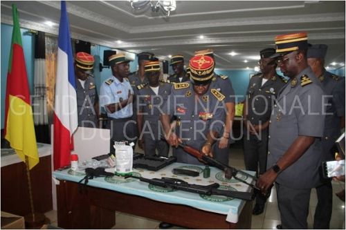 La France remet des équipements militaires au Cameroun pour renforcer la lutte contre l’insécurité