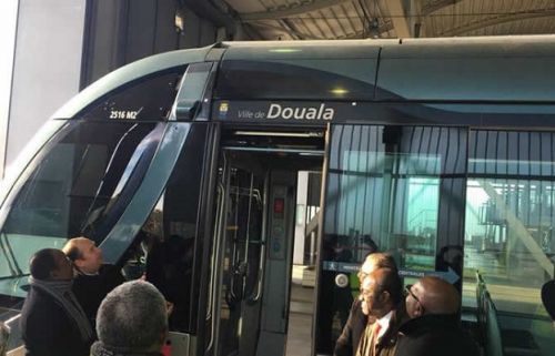Tramway à Douala : le maire Mbassa Ndine veut relancer le projet en hibernation depuis 2 ans