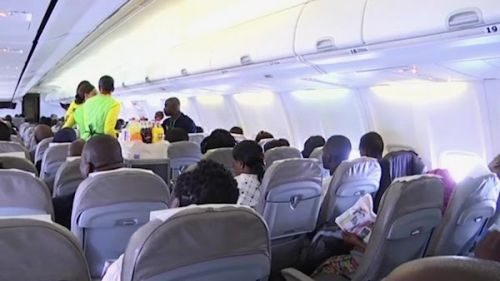 Non, Camair-Co, la compagnie aérienne du Cameroun, ne recrute pas 130 hôtesses de l&#039;air ce mois de juin 2019