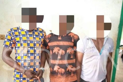 Ombessa : trois jeunes hommes, soupçonnés d’avoir violé une dame de 70 ans devant son mari de 81 ans, aux arrêts