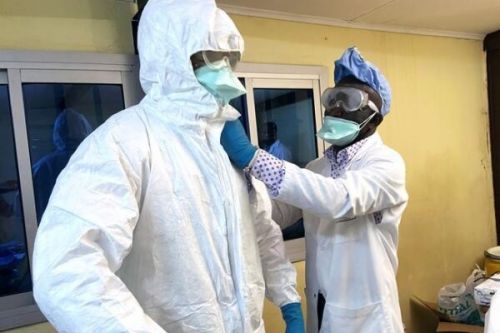Coronavirus : plus de 800 soignants contaminés depuis le début de l’épidémie