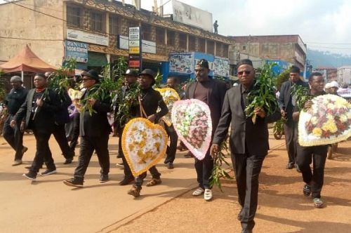 Bamenda : une marche contre la violence après la tuerie de Nacho Junction