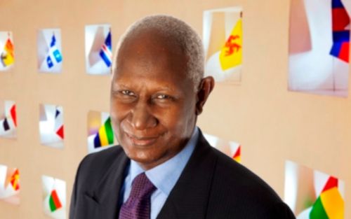 Non, Abdou Diouf, l&#039;ancien président sénégalais n&#039;est pas décédé