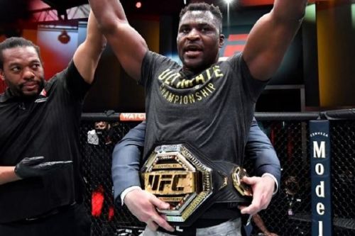 MMA : à 34 ans, le Camerounais Francis Ngannou devient le premier Africain champion du monde poids lourds de l’UFC