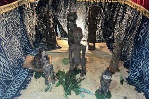 Biens culturels illicitement exportés : l’Allemagne restitue 8 pièces du trésor Bangwa au Cameroun
