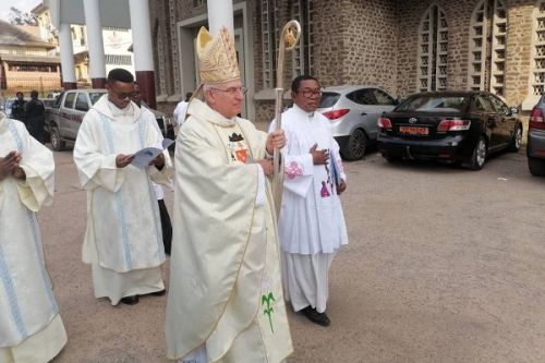 Fin de mission pour le nonce apostolique Mgr Julio Murat, quatre ans après son arrivée au Cameroun