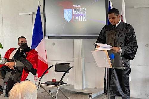Samuel Eto’o reçoit le titre de docteur Honoris Causa de l’Ecole de Commerce de Lyon