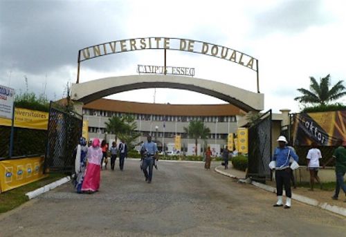 Douala i sex public in Cameroon: 9
