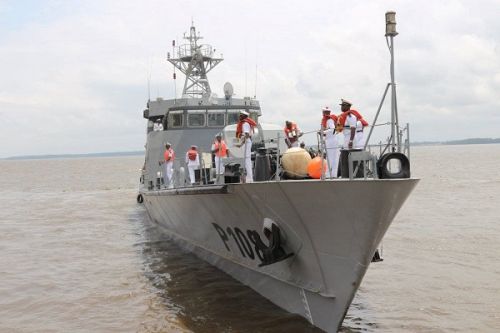 Coopération militaire : deux patrouilleurs de la Marine nationale naviguent vers le Brésil