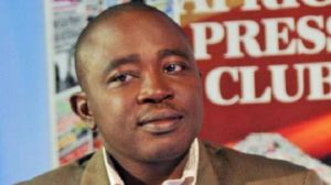 En plein Coronavirus, un mandat d’incarcération émis contre le journaliste Christophe Bobiokono